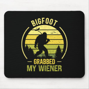 Mousepad O Pé Grande Pegou O Meu Sasquatch De Churrasco Eng