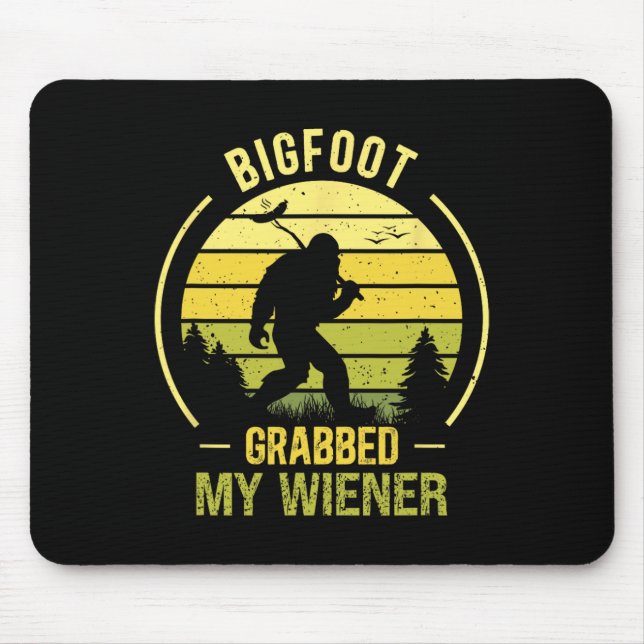 Mousepad O Pé Grande Pegou O Meu Sasquatch De Churrasco Eng (Frente)