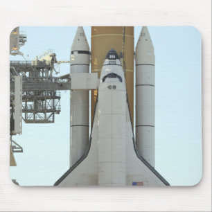 Mousepad O vaivém espacial Atlantis senta-se na plataforma