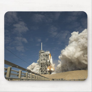 Mousepad O vaivém espacial Atlantis tira 20