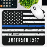 Mousepad Oficial de Polícia Personalizado Linha Azul Fino<br><div class="desc">Mouse fino de linha azul - bandeira americana em cores de bandeira policial, design angustiado. Personalize com o nome do oficial. Este planejador personalizado é perfeito para os departamentos de polícia. COPYRIGHT © 2020 Judy Burrows, Black Dog Art - Todos Os Direitos Reservados. Policial Personalizado Pad de Mouse Azul de...</div>