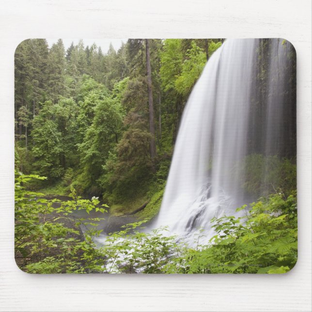 Mousepad Opinião borrada da cachoeira e da floresta em (Frente)