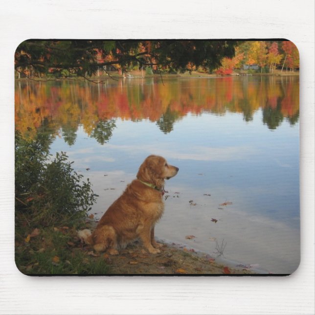 Mousepad Outono dourado no lago (Frente)