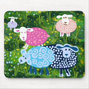 Mousepad ovinos em pastos verdes