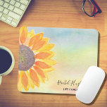 Mousepad Pad de Rato de Girassol do Treinador de Vida Perso<br><div class="desc">Este pintor colorido de Mouse do Treinador de Vida é decorado com um girassol amarelo sobre fundo de aquarela. Facilmente personalizável. Você pode mudar o treinador de vida para sua própria profissão. Use a opção Personalizar mais para alterar o tamanho, o estilo ou a cor do texto, se desejar. Porque...</div>