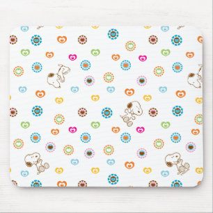 Mousepad Padrão de Corações Coloridos Esnoopy