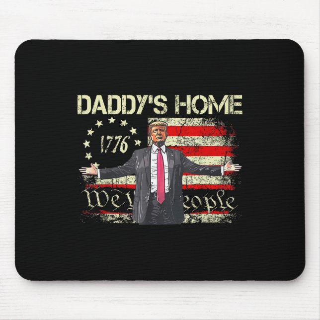 Mousepad Pai Americano Flag Trump 2024 Em Casa Nós, O Povo (Frente)