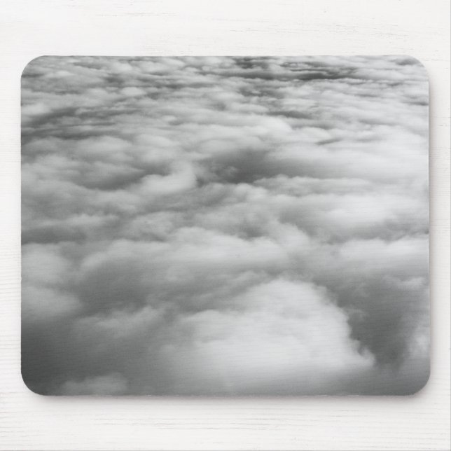 Mousepad Paisagem de nuvens sinistra ao nascer do sol. (Frente)