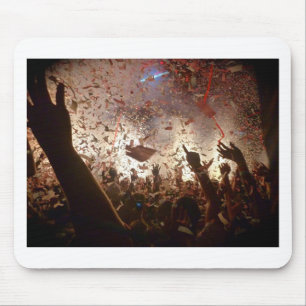 Mousepad Partying da multidão