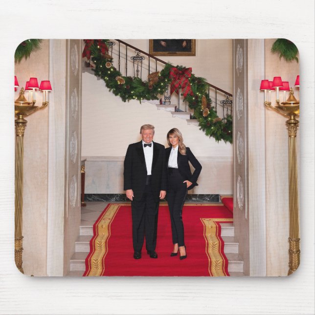 Mousepad Passos de Natal O Presidente Donald Trump & Melani (Frente)