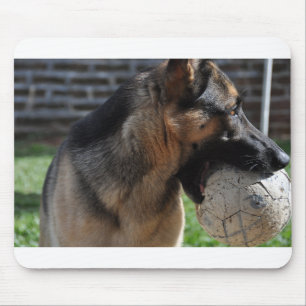 Mousepad pastor alemão com brinquedo