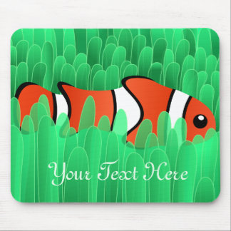 Mousepad Peixe-palha giro e belo anêmono do mar verde