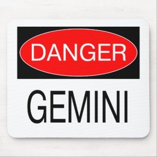 Mousepad Perigo - Camiseta de Astronomia Divertida de Gêmeo