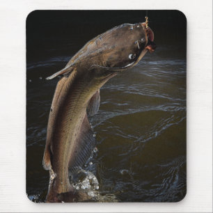 Mousepad Pesca do peixe-gato de canal da noite