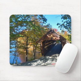 Mousepad Placa do mouse da ponte coberta pelo outono