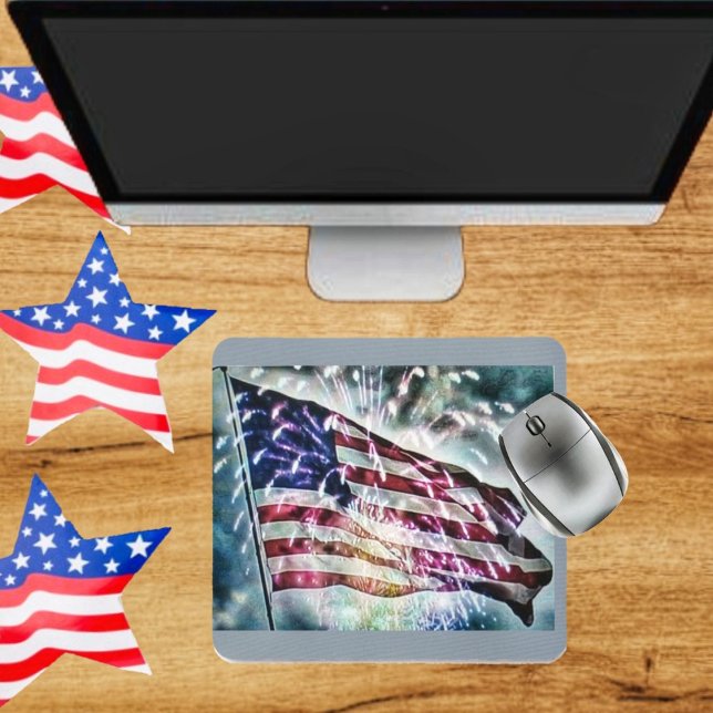 Mousepad Plano de fundo do Fireworks (Add patriotic style to your computer desktop, with this Fireworks Backdrop Mouse Pad!)
