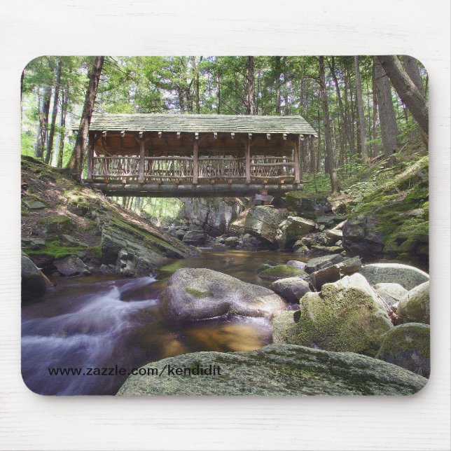 Mousepad Ponte coberta no Adirondacks (Frente)
