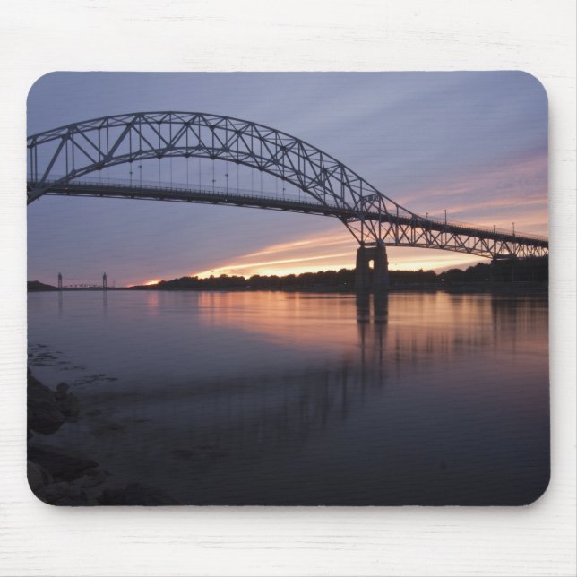 Mousepad Ponte Sagamor sobre o canal Cape Cod, (Frente)