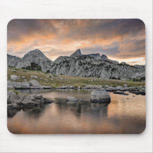 Mousepad Por do sol no lago pyramid