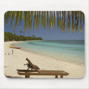 Mousepad Praia, palmeiras e espreguiçadeira