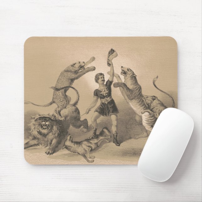 Mousepad Praticante De Circo Em Pé De Animais Viciados (Com mouse)