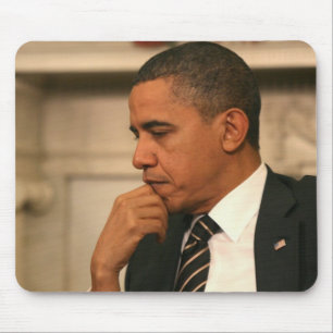 Mousepad Presidente Barack Obama reflete enquanto se encont
