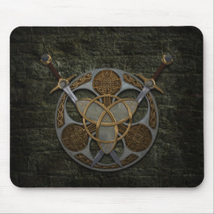 Mousepad Protetor e espadas celtas