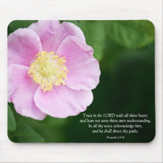 Mousepad Provérbios 3:5-6 Bíblia cristã Flor rosa verso