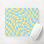 Mousepad Quadro de Controlo Vertical Amarelo-Amarelo-Verso-<br><div class="desc">Travesseiro de design com varejo perfeito em cores pastel,  cheio de vibrações do excelente. Verificadores vermelhos modernos em violeta pastel,  roxo,  lilás e amarelo pastel. Este design psíquico retrô te leva para a terra maravilhosa.</div>