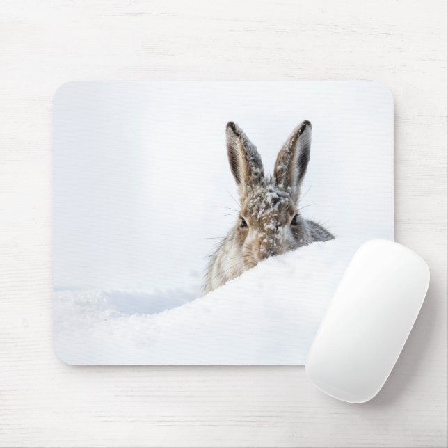 Mousepad Rabbit Peeking Over a Snowdrift (Com mouse)