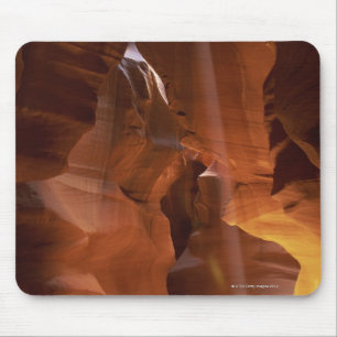 Mousepad Raio de sol que bate o amaranto no assoalho da