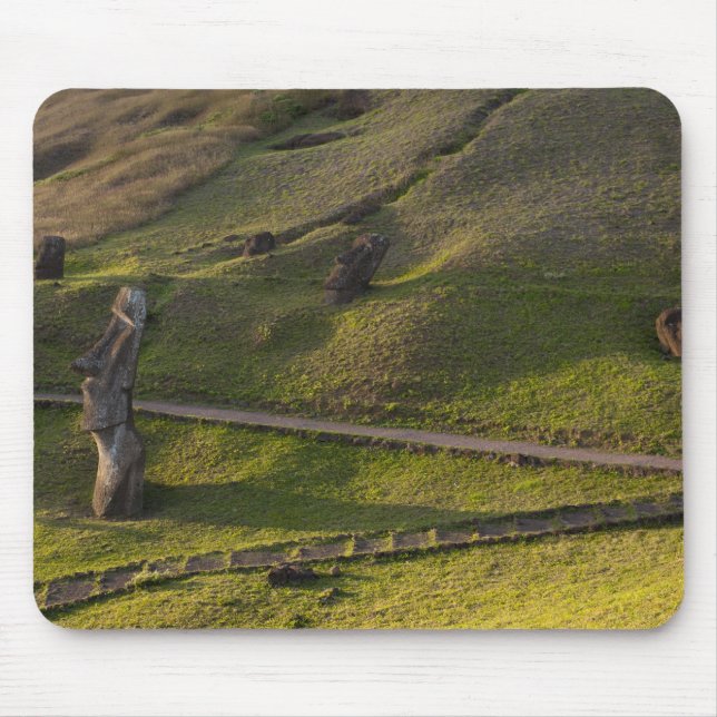 Mousepad Rano Raraku, Rapa Nui, Ilha de Páscoa, Chile (Frente)