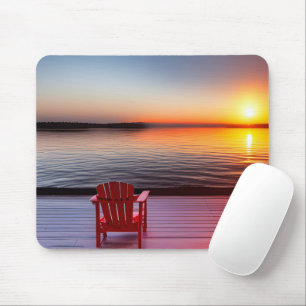 Mousepad Red Adirondack Cadeira No Lago Dock