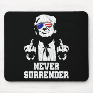 Mousepad Rende o Presidente Donald Trump Dedo Médio