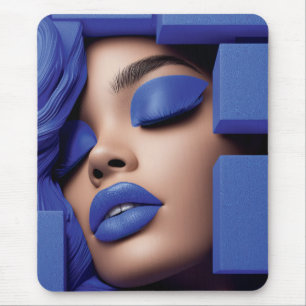 Mousepad Retrato Geométrico Azul de uma Menina Negra