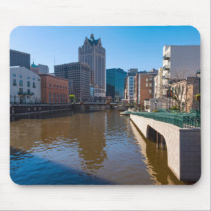 Mousepad riverfront da rua kilbourn em milwaukee
