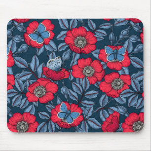 Mousepad Rosa de cão e borboletas em azul e vermelho