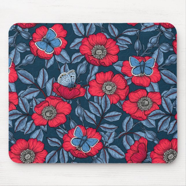 Mousepad Rosa de cão e borboletas em azul e vermelho (Frente)