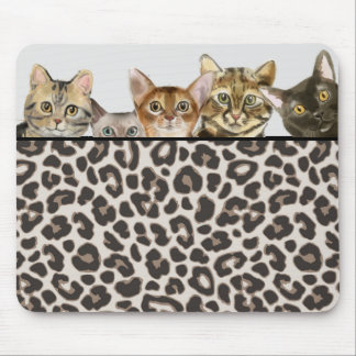 Mousepad Rostos de Gato Engraçados no Bloco de Mão Impresso