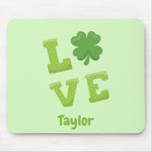 Mousepad Rua de amor sortudo. Verde do dia de Patrick