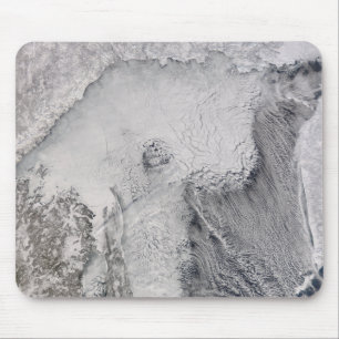 Mousepad Ruas do gelo e da nuvem no mar de Okhotsk