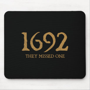 Mousepad Salem 1692 Eles Perderam Um Figurino De Halloween