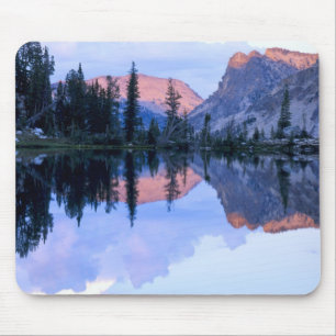 Mousepad Sawtooth Wilderness, Idaho. EUA. Cúmulus