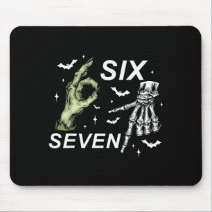 Mousepad Seis Sete 6 7 Meme Engraçado Bruxa Esqueleto Mãos