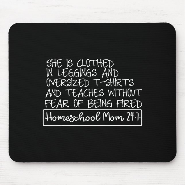 Mousepad She Is Clothed In Leggings And Oversized Homeschoo (Frente)