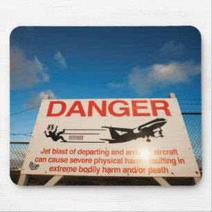 Mousepad Sinal de aviso perto do aeroporto do St. Maarten,