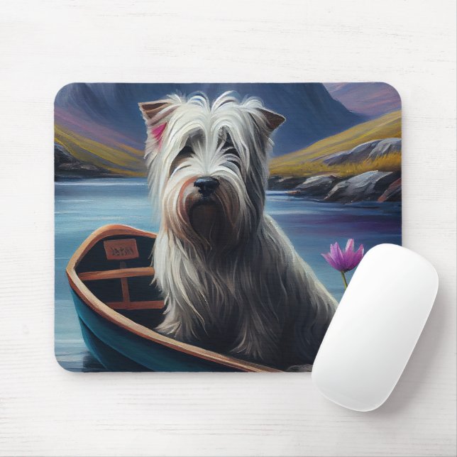 Mousepad Skye Terrier em uma Canoa: Uma Aventura Cênica (Com mouse)