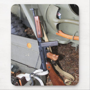 Mousepad SMG de Thompson pelo jipe