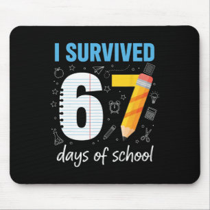 Mousepad Sobrevivi a 67 Dias de Aula Meme Divertido Profess