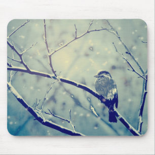 Mousepad Sparrow no galho nevado